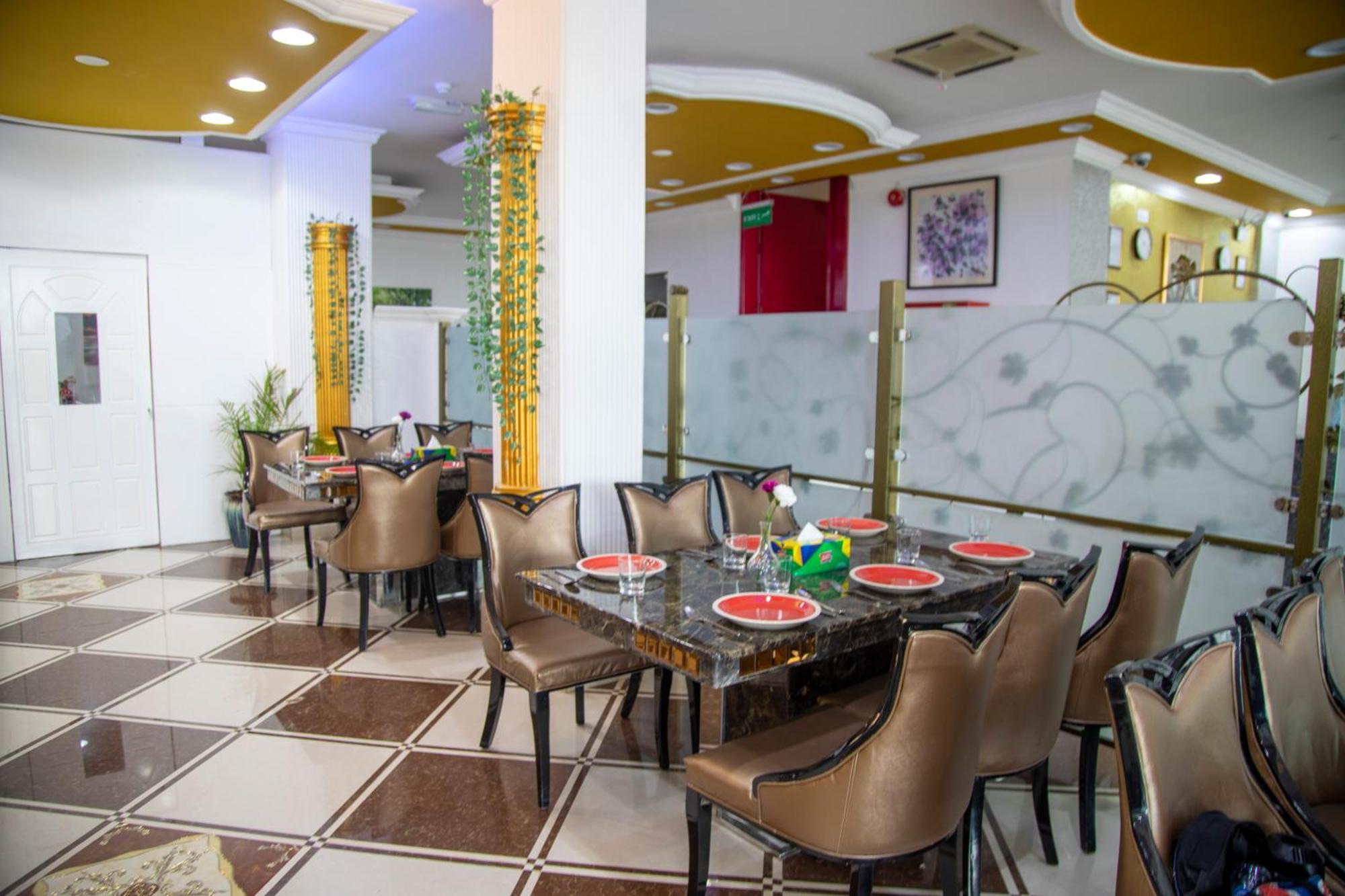 Dreamland Hotel Apartment Nizwa Exterior photo